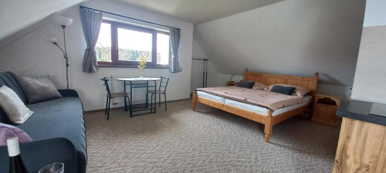 Apartman V Jame Černá v Pošumaví Exteriör bild